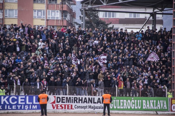 Hatayspor - Eskişehirspor'u 4-0 mağlup ederek puanını 44'e yükseltti. Eskişehirspor ise 25 puanla ligde 16. sıraya geriledi, tehlike çanları tekrar çalmaya başladı...
