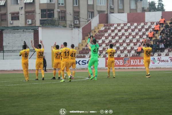 Hatayspor - Eskişehirspor'u 4-0 mağlup ederek puanını 44'e yükseltti. Eskişehirspor ise 25 puanla ligde 16. sıraya geriledi, tehlike çanları tekrar çalmaya başladı...
