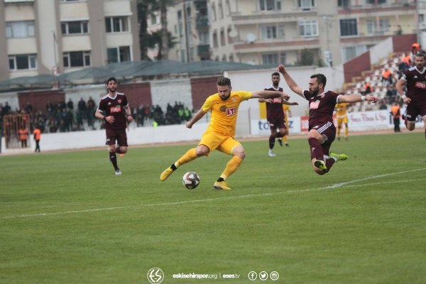 Hatayspor - Eskişehirspor'u 4-0 mağlup ederek puanını 44'e yükseltti. Eskişehirspor ise 25 puanla ligde 16. sıraya geriledi, tehlike çanları tekrar çalmaya başladı...
