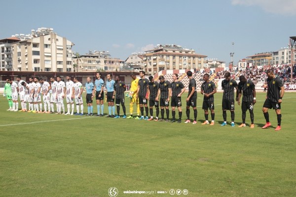 TFF 1. Lig'in 6. hafta mücadelesinde Hatayspor, Eskişehirspor'u konuk etti. Mücadele ev sahibi ekibin 1-0 üstünlüğü ile sona erdi.