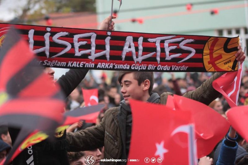 Atatürk Mesleki ve Teknik Anadolu Lisesi’nde gerçekleşen etkinlikte sürpriz hediyeleri kazanan talihliler belli oldu. 