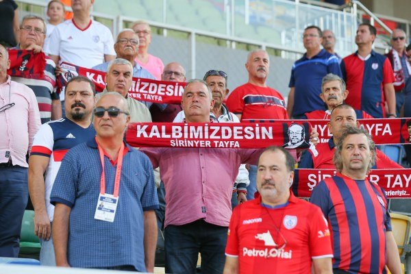 Eskişehirspor Altınordu deplasmanında 2 penaltı kaçırdığı maçta adeta dağıldı. 