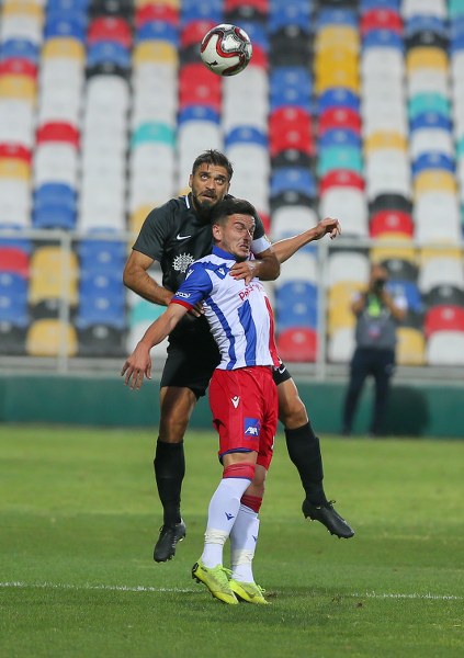 Eskişehirspor Altınordu deplasmanında 2 penaltı kaçırdığı maçta adeta dağıldı. 