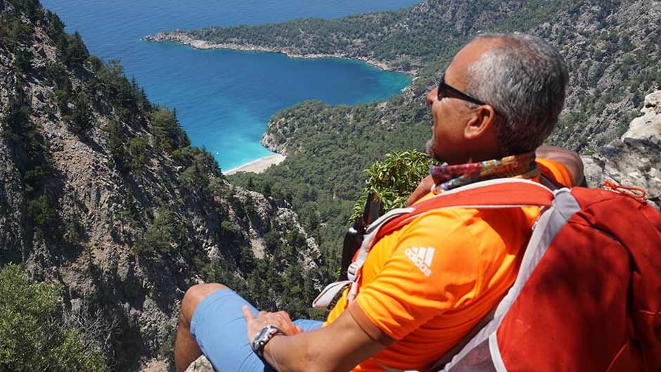 19 Mayıs Atatürk Gençlik ve Spor Bayramı’nda Eskişehir Doğa Gezginleri (Esdoge) trekking grubu, Dünya’nın en iyi 10 uzun mesafe yürüyüş rotasından biri olan Likya Trekking Parkuru’nu yürüdü.