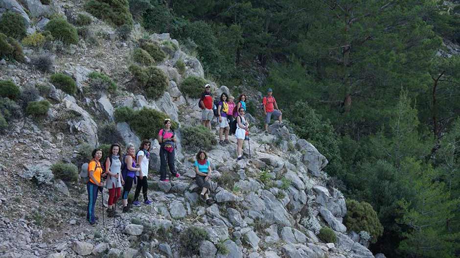 19 Mayıs Atatürk Gençlik ve Spor Bayramı’nda Eskişehir Doğa Gezginleri (Esdoge) trekking grubu, Dünya’nın en iyi 10 uzun mesafe yürüyüş rotasından biri olan Likya Trekking Parkuru’nu yürüdü.