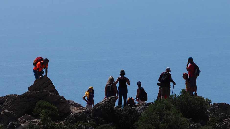 19 Mayıs Atatürk Gençlik ve Spor Bayramı’nda Eskişehir Doğa Gezginleri (Esdoge) trekking grubu, Dünya’nın en iyi 10 uzun mesafe yürüyüş rotasından biri olan Likya Trekking Parkuru’nu yürüdü.