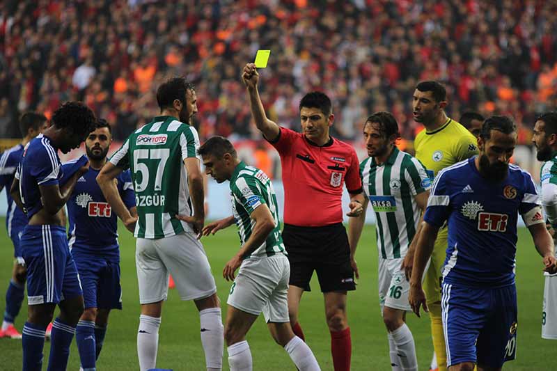 TFF 1. Lig play-off yarı final rövanş maçında kendi sahamızda Giresunspor'u 1-0 yenerek ilk finalist olduk.