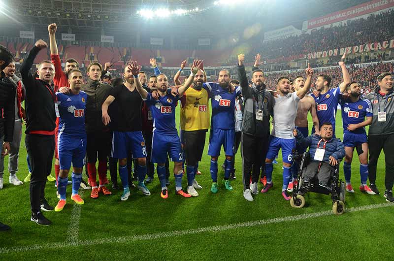 TFF 1. Lig play-off yarı final rövanş maçında kendi sahamızda Giresunspor'u 1-0 yenerek ilk finalist olduk.