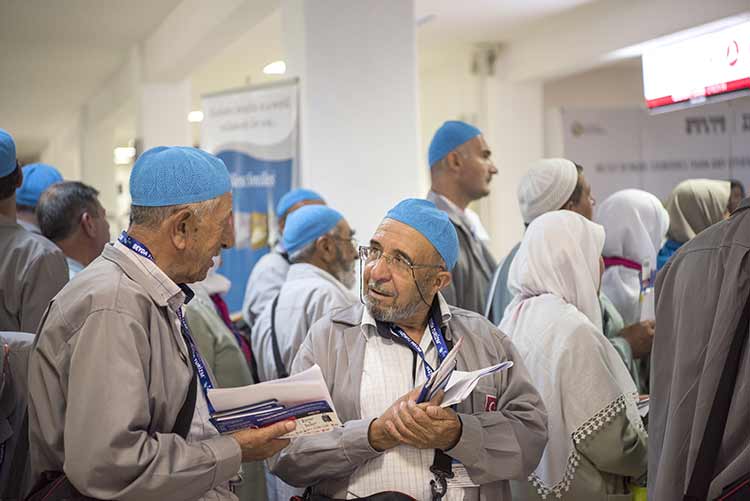 Anadolu Üniversitesi Rektörlüğü ve Eskişehir İl Müftülüğü girişimiyle Diyanet İşleri Başkanlığı tarafından 2016 yılında Hac uçuşu yapabilecek havalimanları listesine alınan Hasan Polatkan Havalimanı, ilk Hacı kafilesini yolcu etti. 