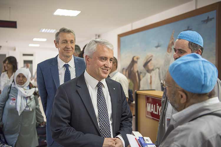 Anadolu Üniversitesi Rektörlüğü ve Eskişehir İl Müftülüğü girişimiyle Diyanet İşleri Başkanlığı tarafından 2016 yılında Hac uçuşu yapabilecek havalimanları listesine alınan Hasan Polatkan Havalimanı, ilk Hacı kafilesini yolcu etti. 