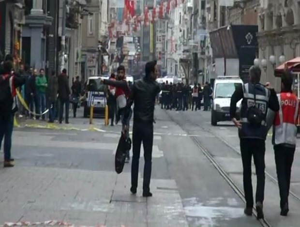 İSTİKLAL CADDESİ'NDE PATLAMA