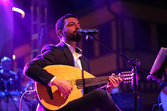 Odunpazarı Belediyesi, 3’üncü Ahşap Heykel Festivali ve 5’inci Cam Festivali kapsamında fidan dikim etkinliği ve Mehmet Erdem Konseri düzenledi. 