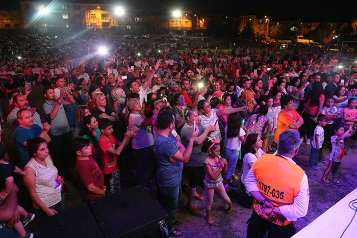 Odunpazarı Belediyesi ve 22 sivil toplum kuruluşu, sendika, siyasi partinin birlikte düzenlediği, “Sivas Katliamı Anma Programı” kapsamında belgesel gösterimi ve konser gerçekleştirdi.