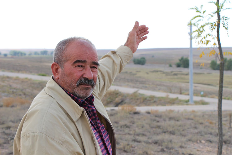 Eskişehir’in Mahmudiye ilçesine bağlı Doğanca Köyü sakinleri, geçim kaynağı olan mera alanlarının kiraya verilmesinin ardından adeta isyan etti.