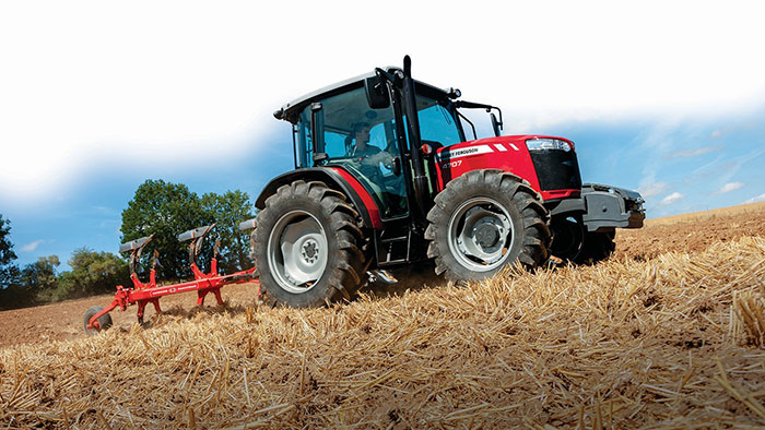 AGCO’nun dünyaca ünlü markası Massey Ferguson’un geleneksel hale gelen tarla günleri etkinlikleri bu yıl 26 ilde gerçekleşecek. 17 Ağustos’ta başlayan ve 15 bin çiftçinin katılması beklenen 'MF Tarla Günleri' ve 'MF 2600 Serisi Tarla Günleri'nde MF’in yeni modellerinin dışında, uydu sistemli traktörü de test edilecek. 