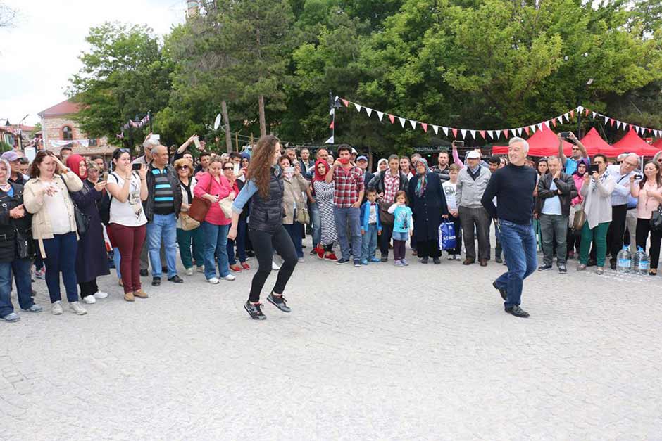 MIZIKALAR SUSMASIN DİYE TOPLANDILAR