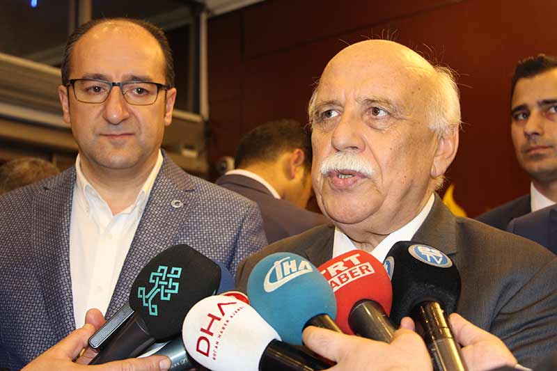 Kültür ve Turizm Bakanı Prof. Dr. Nabi Avcı, Eskişehir Valiliği ve Aile ve Sosyal Politikalar İl Müdürlüğü tarafından şehit ve gazi aileleri adına organize edilen iftar programına katıldı.