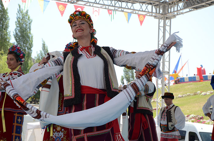 Kültür ve Turizm Bakanı Nabi Avcı, "Nasreddin Hoca, büyük bir bilge kişiliktir. O bütün Türk dünyasında muhtelif isimlerle anılmaya, yaşamaya devam ediyor. Nasreddin Hoca, tarihi bir kişilik olmanın ötesinde Türk milletinin felsefi zekasını, hikmet derinliğini sembolize eden bir millet ve medeniyet büyüğüdür." dedi.