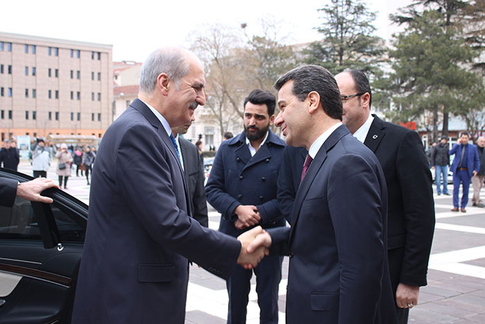 Başbakan Yardımcısı Numan Kurtulmuş, birçok şehit ailesini, gazi ve ailelerini ziyaret ettiğini belirterek, “Daha şimdiye kadar isyan eden, ‘nereden bu başımıza geldi’ diyen bir tek aile görmedim” dedi.