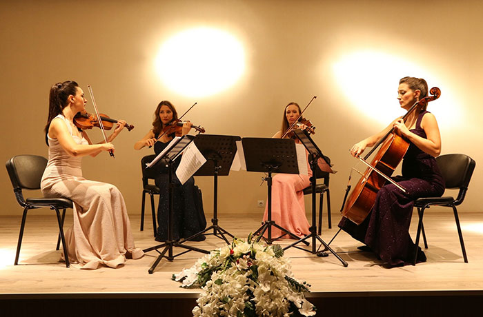 Odunpazarı Belediyesi, hayat- sanat birlikteliğini sağladığı Çağdaş Sanatlar Galerisi’nde Oda Müziği Konseri düzenledi. 