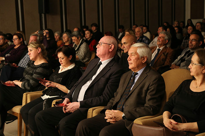 Odunpazarı Belediyesi, hayat- sanat birlikteliğini sağladığı Çağdaş Sanatlar Galerisi’nde Oda Müziği Konseri düzenledi. 