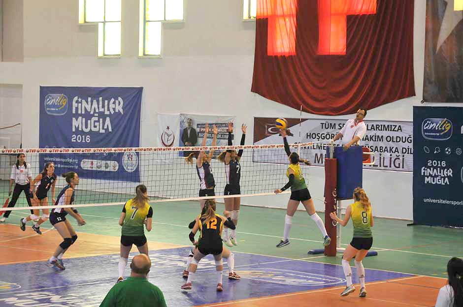 Üniversiteler Spor Ligi (ÜNİLİG) Voleybol final grubu mücadeleleri sona erdi. 