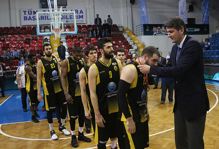 Federasyon Kupası’nda finalinde İstanbulspor Beylikdüzü ile karşılaşan Nesine.com Eskişehir Basket rakibini 84-79 mağlup ederek şampiyon oldu. Potanın Şimşekleri sezonun ilk kupasını almayı başardı.