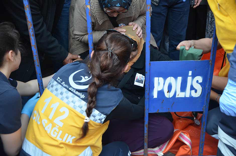 Mardin’in Nusaybin ilçesinde şehit düşen Eskişehirli Piyade Astsubay Kıdemli Çavuş Anıl Gül, Eskişehir’de binlerce kişi tarafından son yolculuğuna uğurlandı.