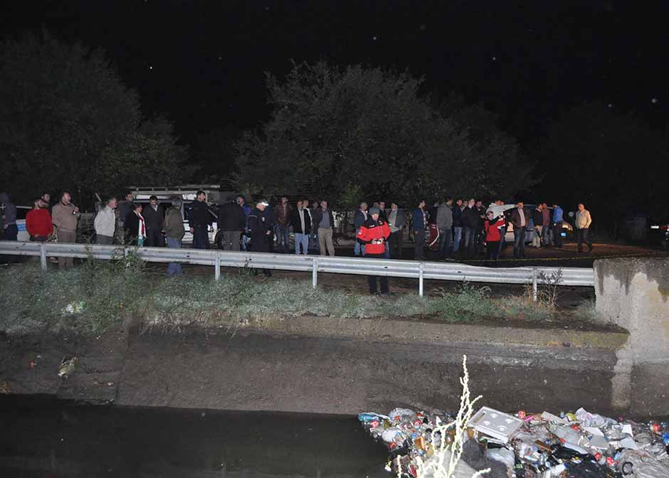 Eskişehir’de bisikletinin sulama kanalı yakınlarında bulunması sonrasında suya düştüğü tahmin edilen 10 yaşındaki Mustafa Enes’in cansız bedenine ulaşıldı. 