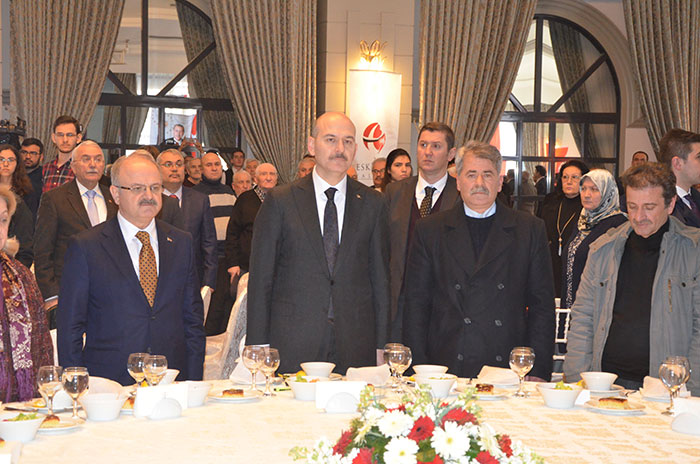 İçişleri Bakanı Süleyman Soylu bir dizi etkinliğe katılmak üzere Eskişehir'e geldi.