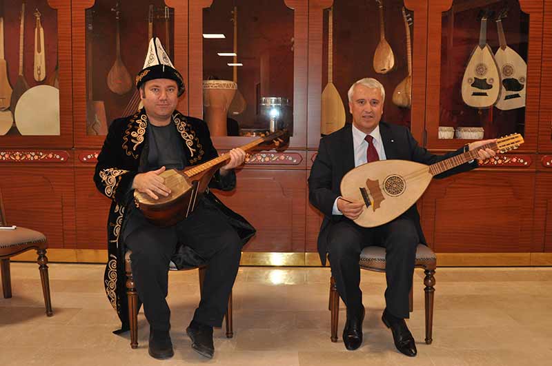 Anadolu Üniversitesi'ne devredilen Sazova'daki Bilim Kültür ve Sanat Merkezi kampuse dönmüş.