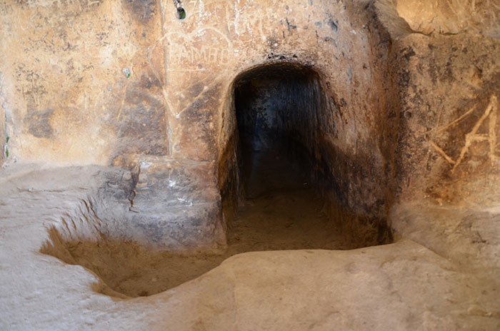 Eskişehir'in Han ilçesinde bulunan yeraltı şehrinin, Frig Vadisi'nde bulunan Yazılıkaya ile bağlantılı olduğu düşünülüyor.