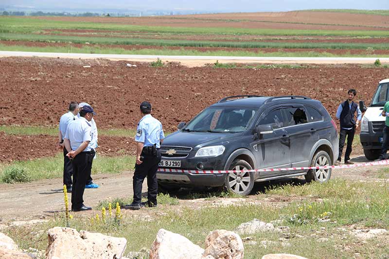 Eskişehir’de 47 yaşındaki astsubay emeklisi Ramazan Yılmaz, 1,5 yaşındaki oğlu Hasan Polatcan Yılmaz’ı öldürdükten sonra intihar etti.