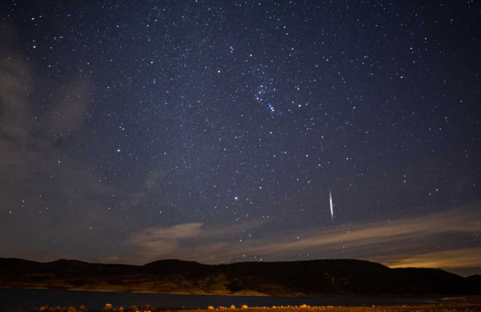 Yılın en iyisi olarak bilinen Geminid (İkizler) meteor yağmuru Eskişehir semalarında seyir zevki yüksek manzaralar sundu. 

Fotoğraflar ve haber: Abdullah Güçlü 