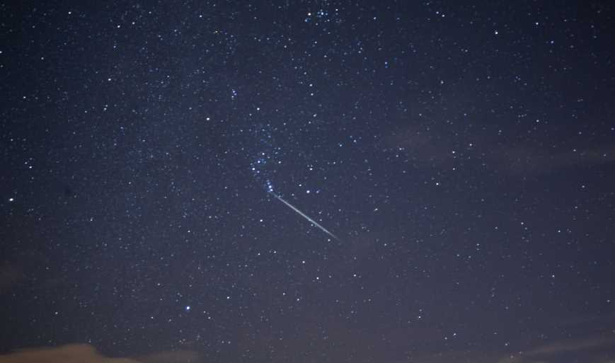 Yılın en iyisi olarak bilinen Geminid (İkizler) meteor yağmuru Eskişehir semalarında seyir zevki yüksek manzaralar sundu. 

Fotoğraflar ve haber: Abdullah Güçlü 