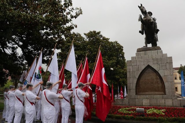 19 Mayıs Atatürk'ü Anma, Gençlik ve Spor Bayramı tüm yurtta coşkuyla kutlandı.