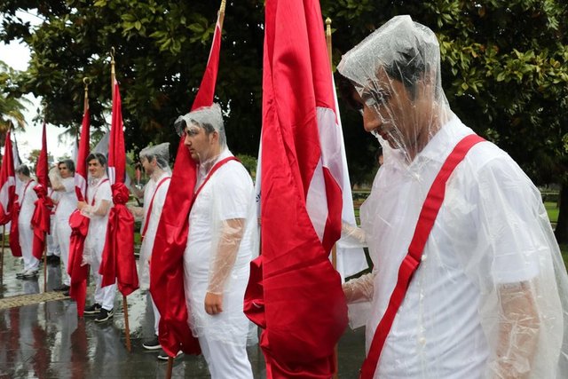 19 Mayıs Atatürk'ü Anma, Gençlik ve Spor Bayramı tüm yurtta coşkuyla kutlandı.