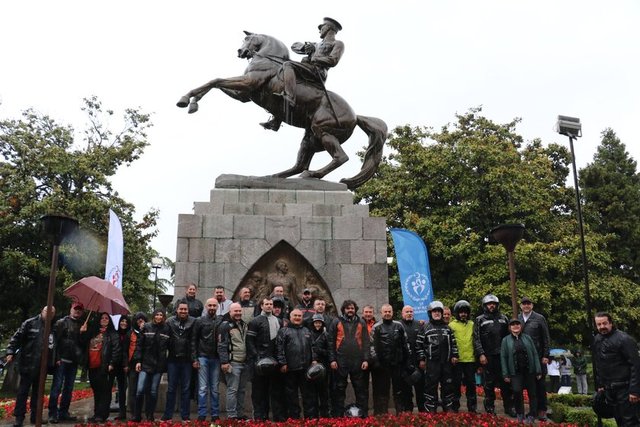 19 Mayıs Atatürk'ü Anma, Gençlik ve Spor Bayramı tüm yurtta coşkuyla kutlandı.