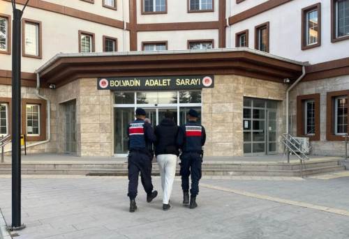 Afyon'da 6 suç dosyasıyla aranan şahıs yakalandı