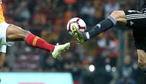 Beşiktaş - Galatasaray derbisi dört gözle bekleniyor: İşte maçın günü ve saati...