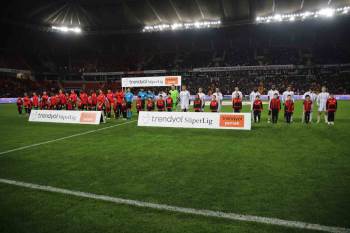 Beşiktaş, Gaziantep FK Karşısında 11. Randevusuna Çıkıyor