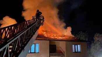 Bolu Göynük'te Müstakil Evde Çıkan Yangın Korku Dolu Anlar Yaşattı