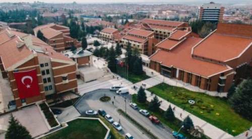 Eskişehir Anadolu Üniversitesi'nin yükselişi sürüyor