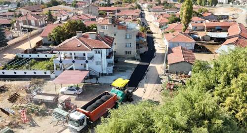 Eskişehir Büyükşehir'den Alpu'ya yeni yollar!