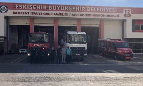 Eskişehir Büyükşehir'den Bolu'daki yangına destek ekibi