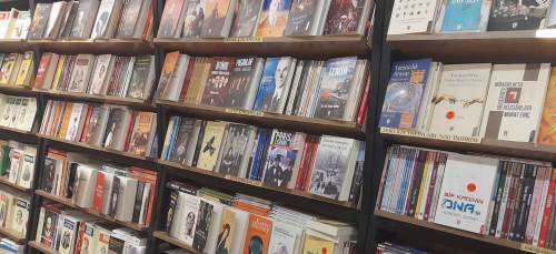 Eskişehir'de kitap severlere güzel haber: Fiyatları düştü!