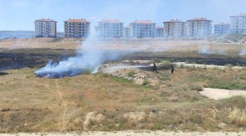 Eskişehir'de ot yangını paniğe neden oldu!