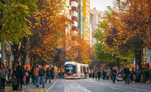 Eskişehir doktorlar Caddesi ismi nereden geliyor?