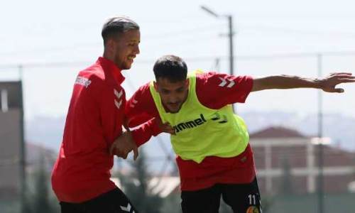 Eskişehirspor hırsla çalışıyor