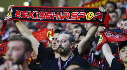 Eskişehirspor taraftarına önemli çağrı: Forma ve kombine...